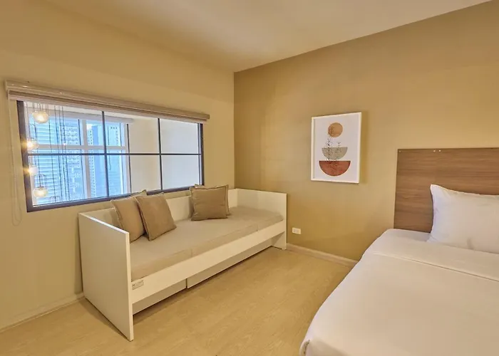 Edsa Heights Loft With Balcony Ama Tower Unit 3316 Apartment *