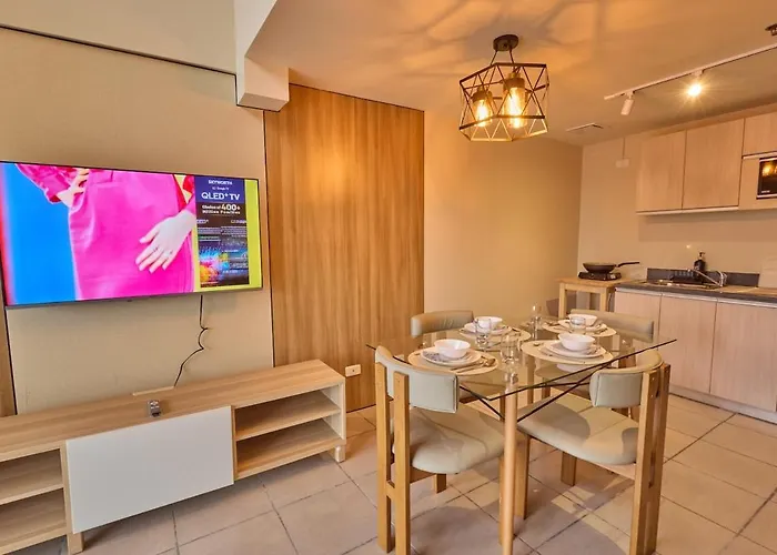 Edsa Heights Loft With Balcony Ama Tower Unit 3316 * Manila