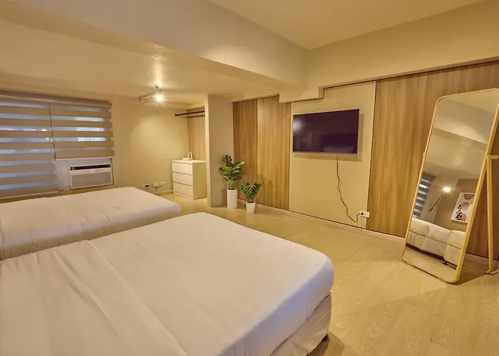 Edsa Heights Loft With Balcony Ama Tower Unit 3316 Manila