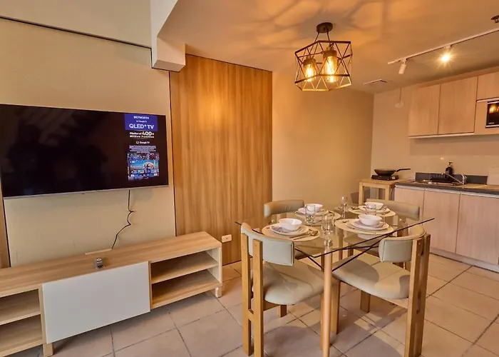 Edsa Heights Loft With Balcony Ama Tower Unit 3316
