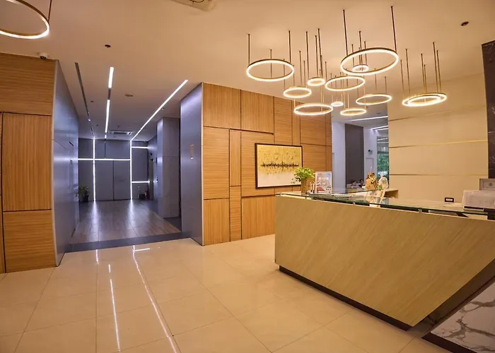 Edsa Heights Loft With Balcony Ama Tower Unit 3316